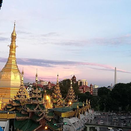 Dengba Hostel Yangon Exterior photo
