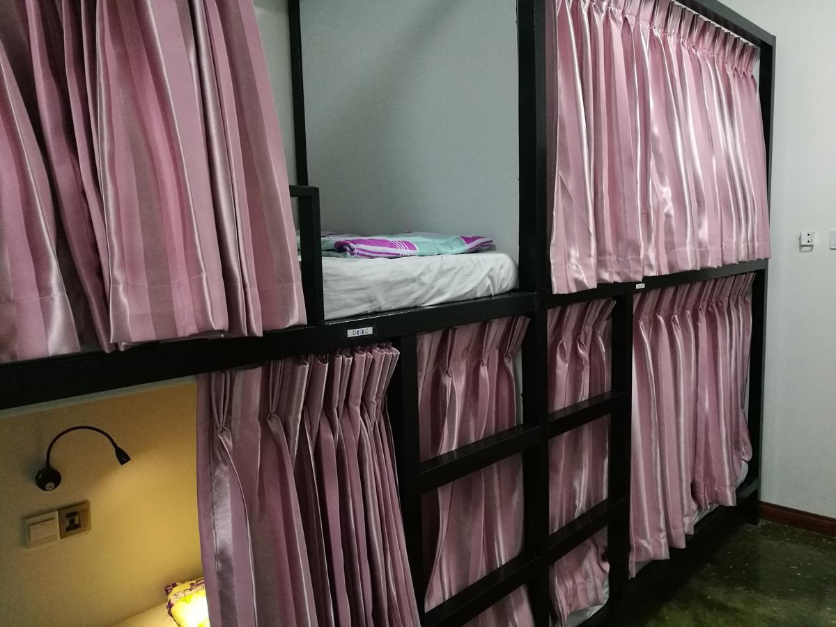Dengba Hostel Yangon Exterior photo