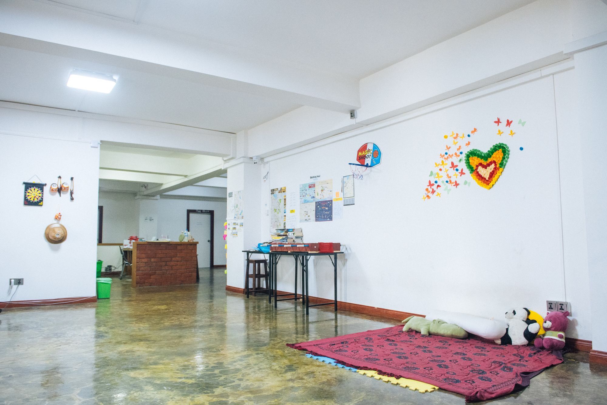 Dengba Hostel Yangon Exterior photo
